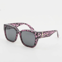 Leopard-Rosa